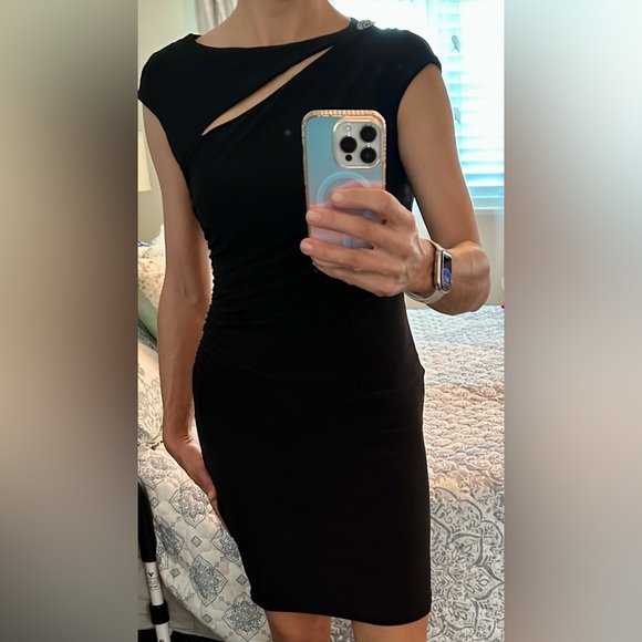 Ralph Lauren Dresses & Skirts - Ralph Lauren Elegant Black Women's Dress size 6